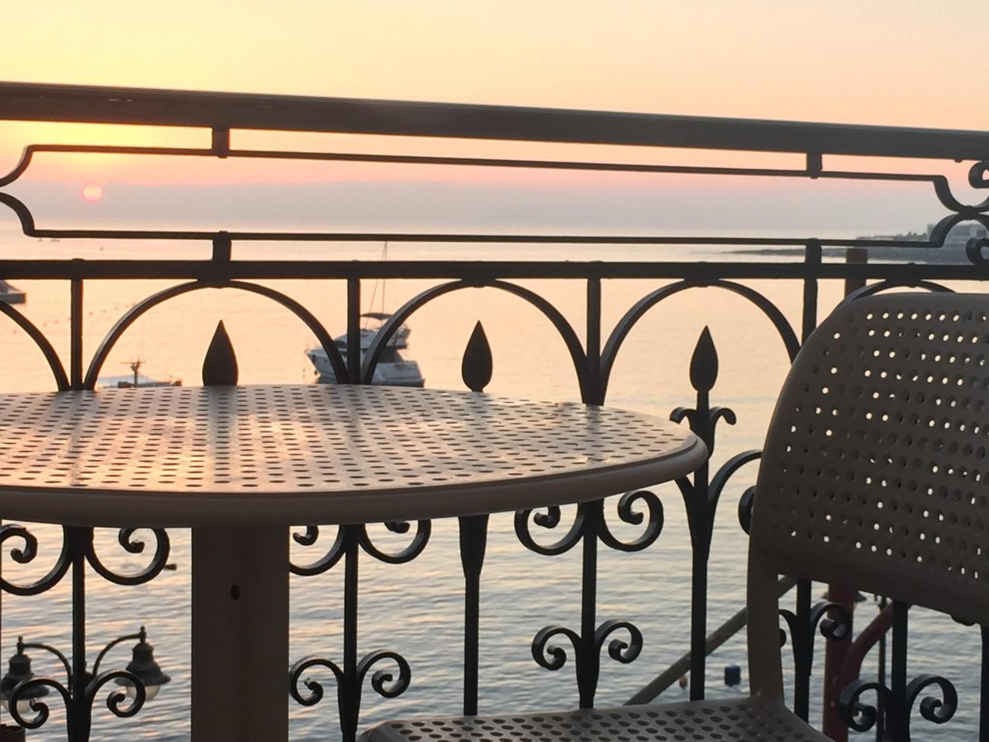 Maltese Balcony Apartment Saint Julian's Exterior photo